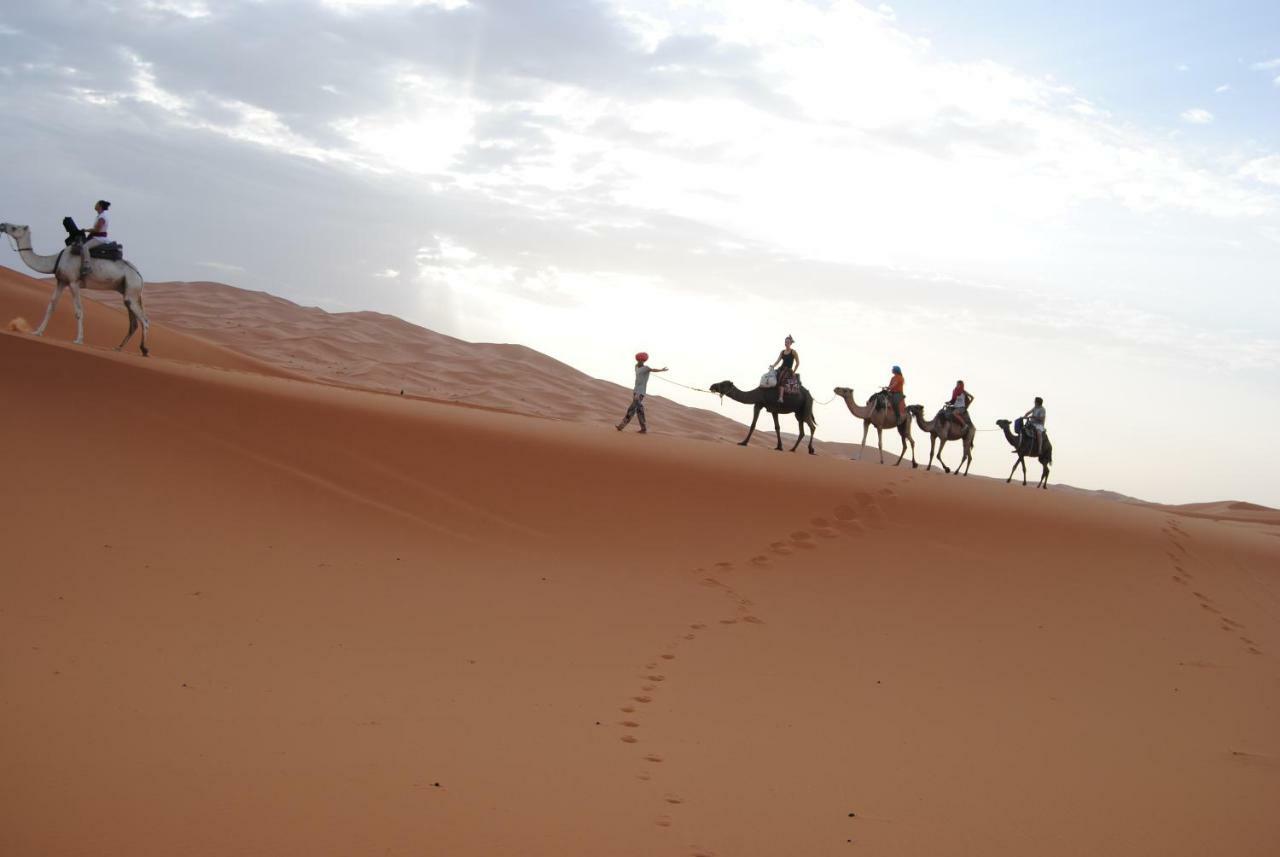 Riad Hotel Les Flamants Merzouga Ngoại thất bức ảnh